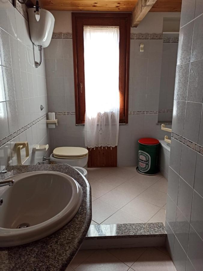 Il Giglio Vista Mare Appartement Funtana Meiga Buitenkant foto