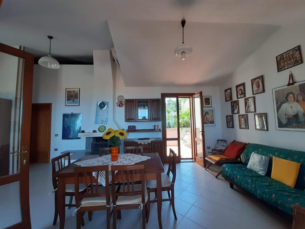 Il Giglio Vista Mare Appartement Funtana Meiga Buitenkant foto