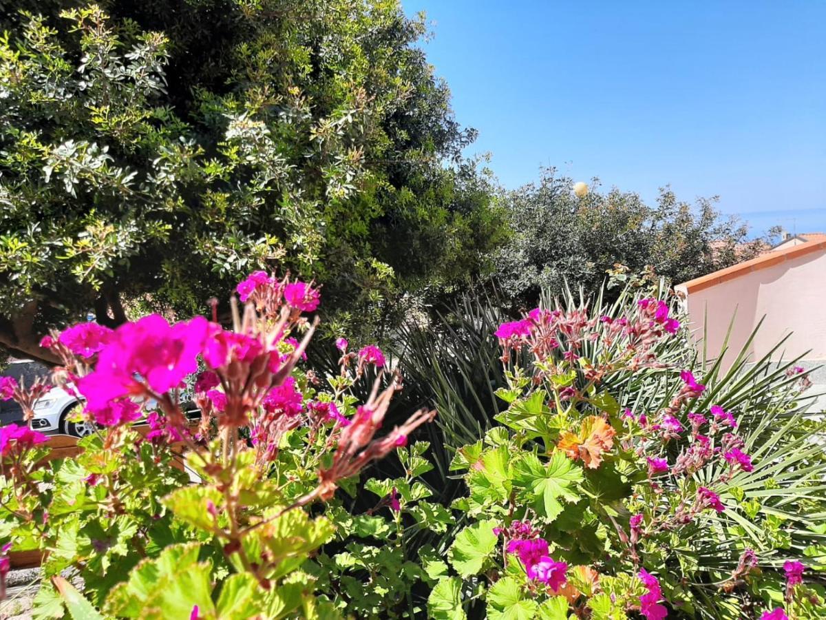 Il Giglio Vista Mare Appartement Funtana Meiga Buitenkant foto